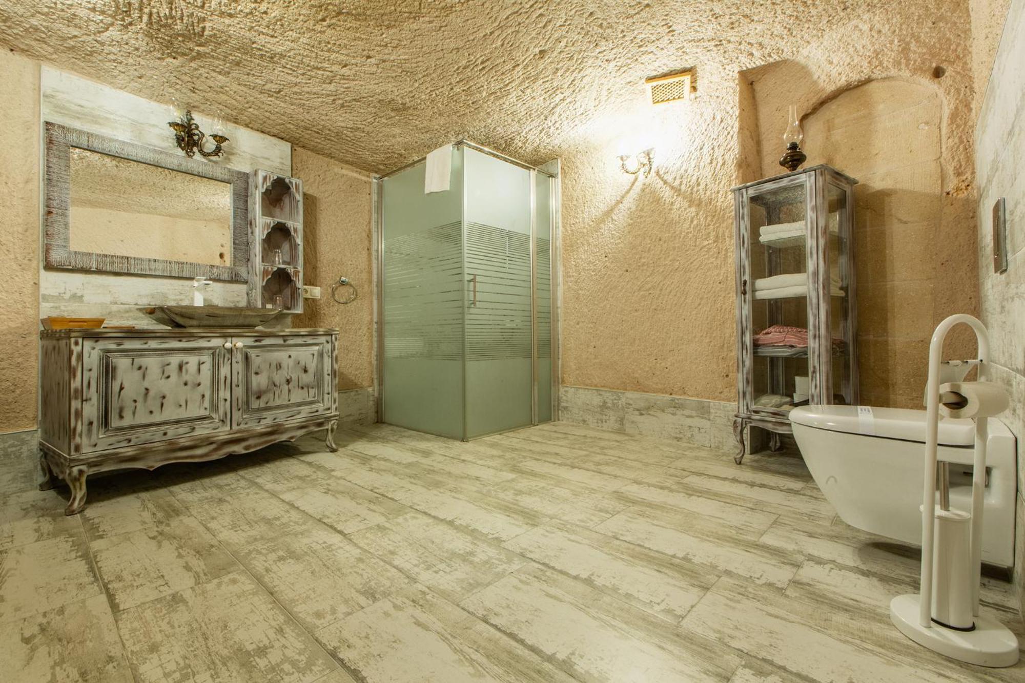 Karlik Cave Suite Cappadocia Uchisar Exterior photo
