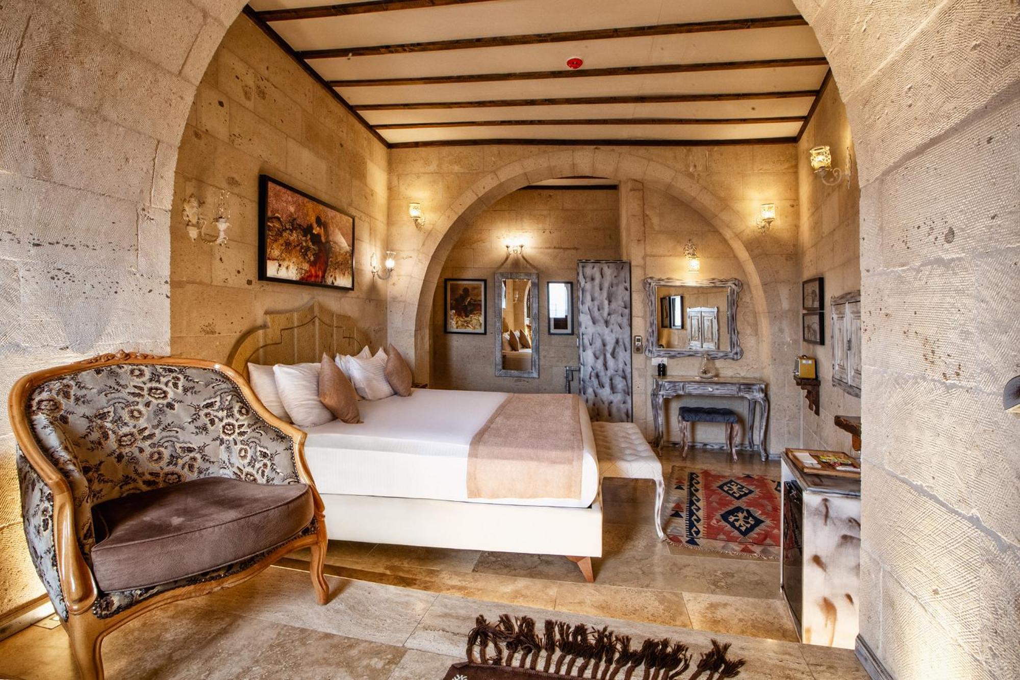 Karlik Cave Suite Cappadocia Uchisar Exterior photo