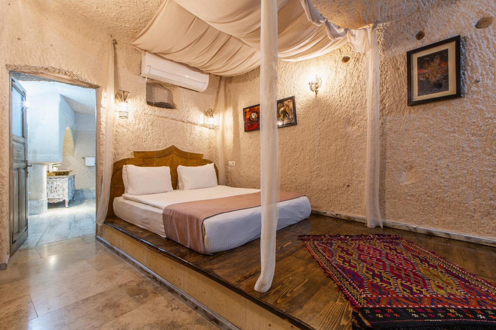 Karlik Cave Suite Cappadocia Uchisar Exterior photo