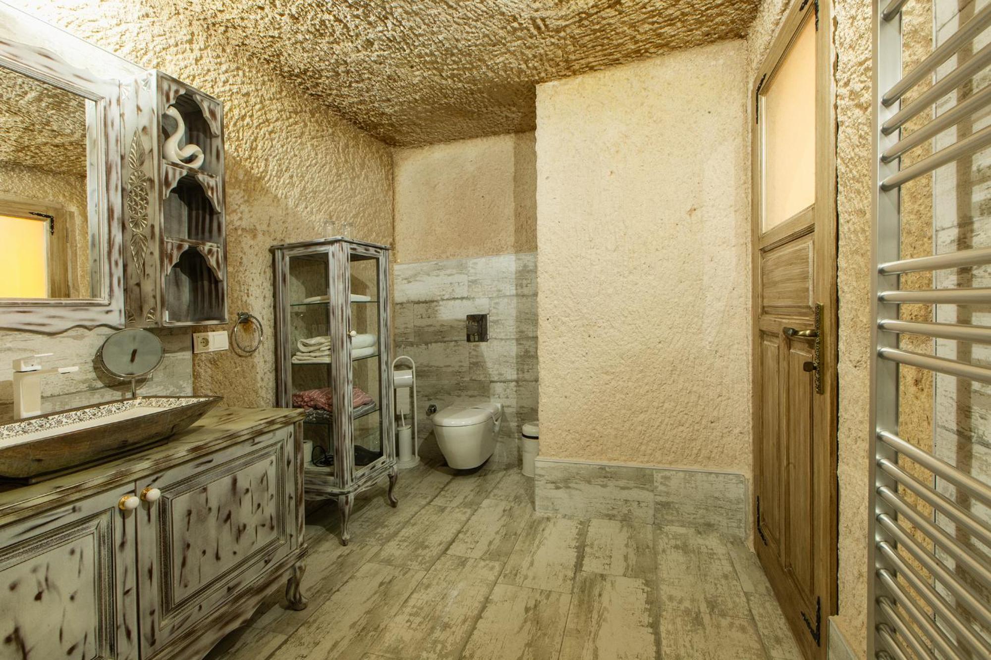 Karlik Cave Suite Cappadocia Uchisar Exterior photo