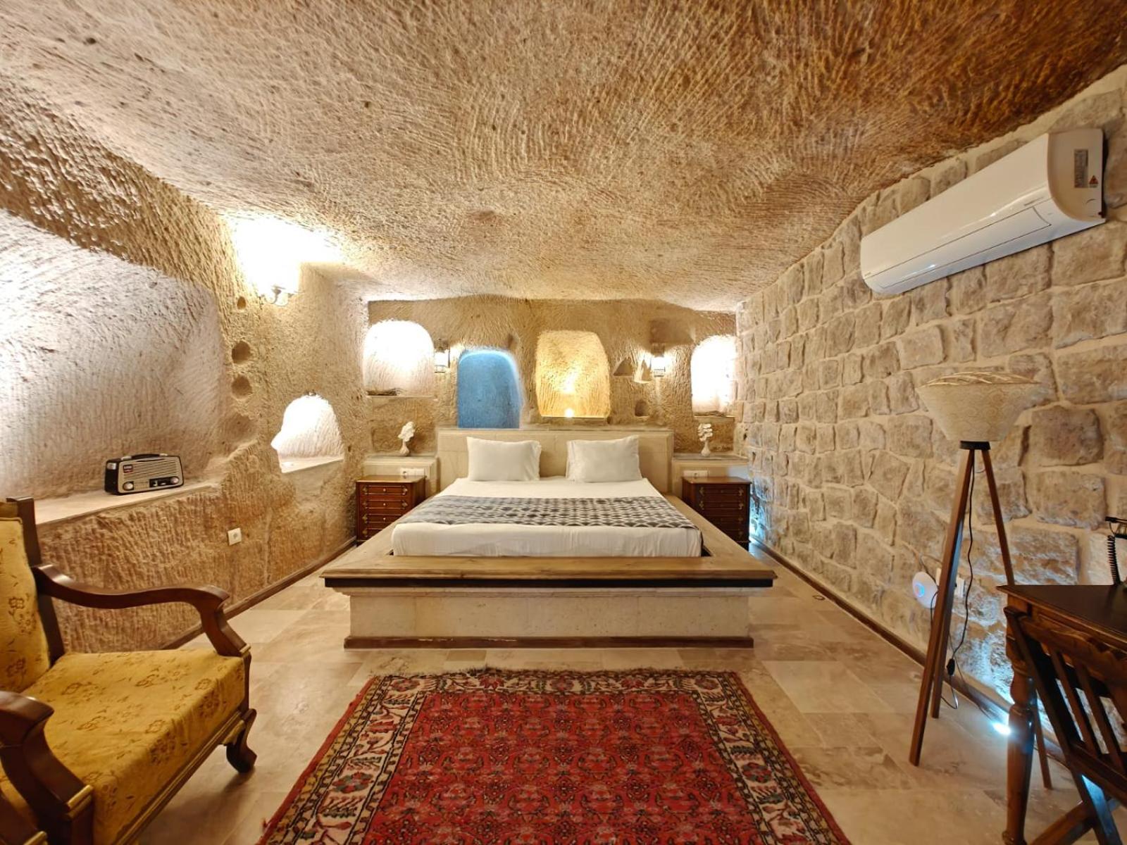 Karlik Cave Suite Cappadocia Uchisar Exterior photo