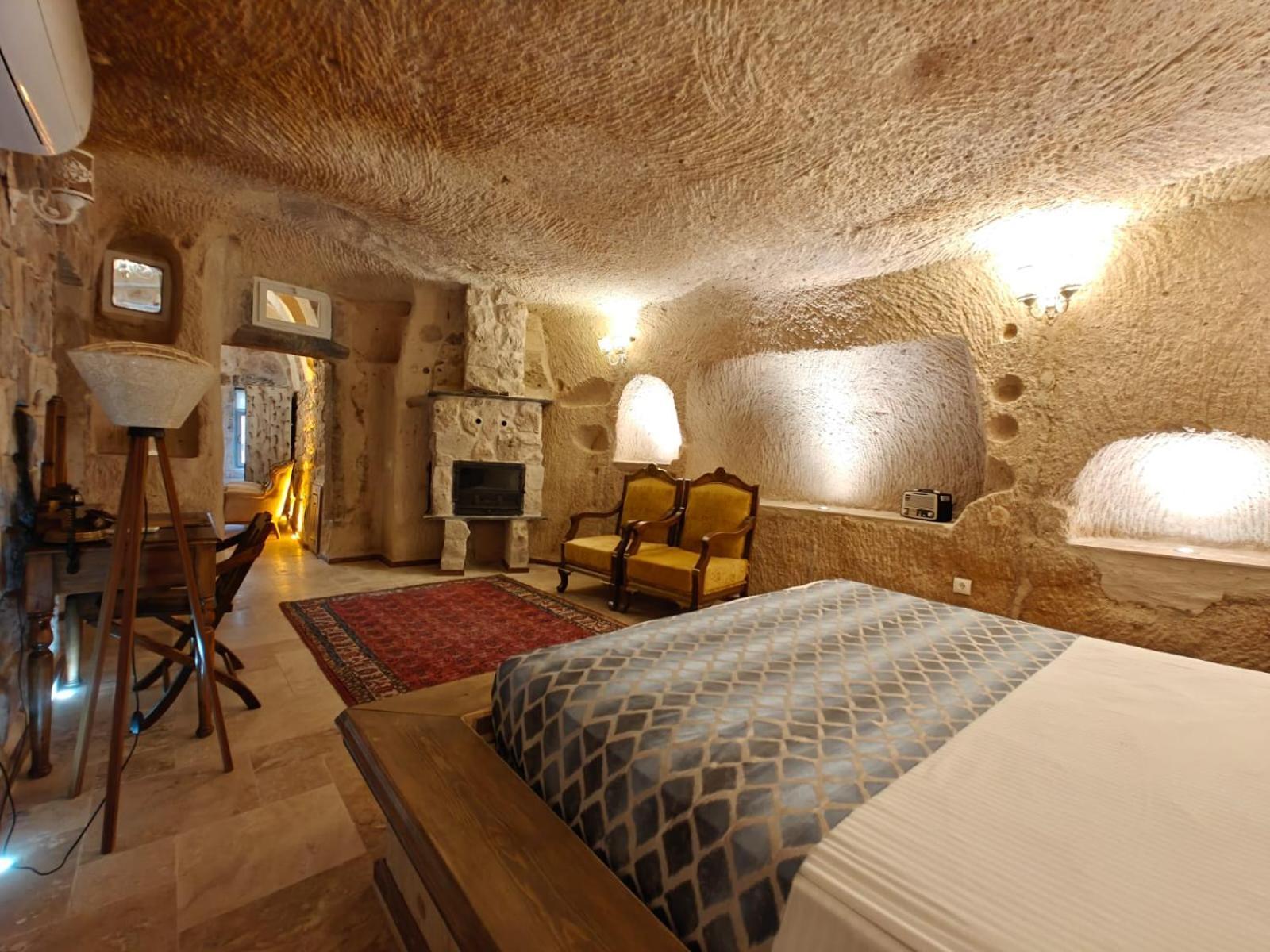 Karlik Cave Suite Cappadocia Uchisar Exterior photo