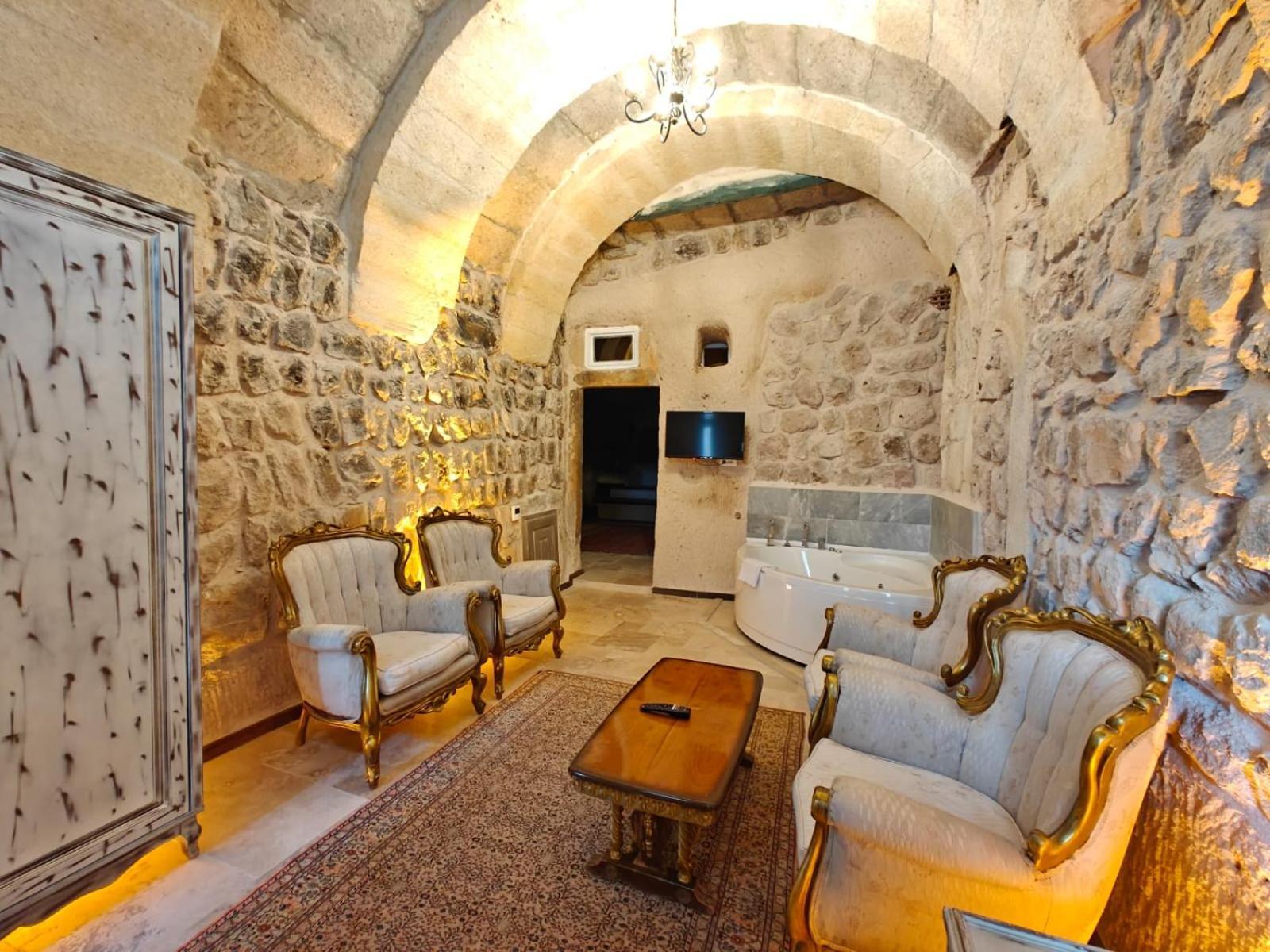 Karlik Cave Suite Cappadocia Uchisar Exterior photo